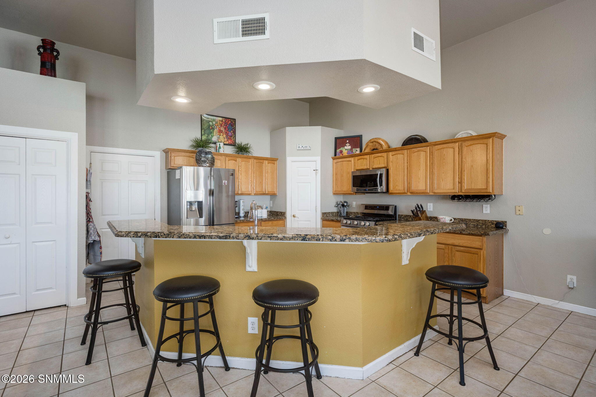 10-web-or-mls-Snappin Homes (Fourth1261)