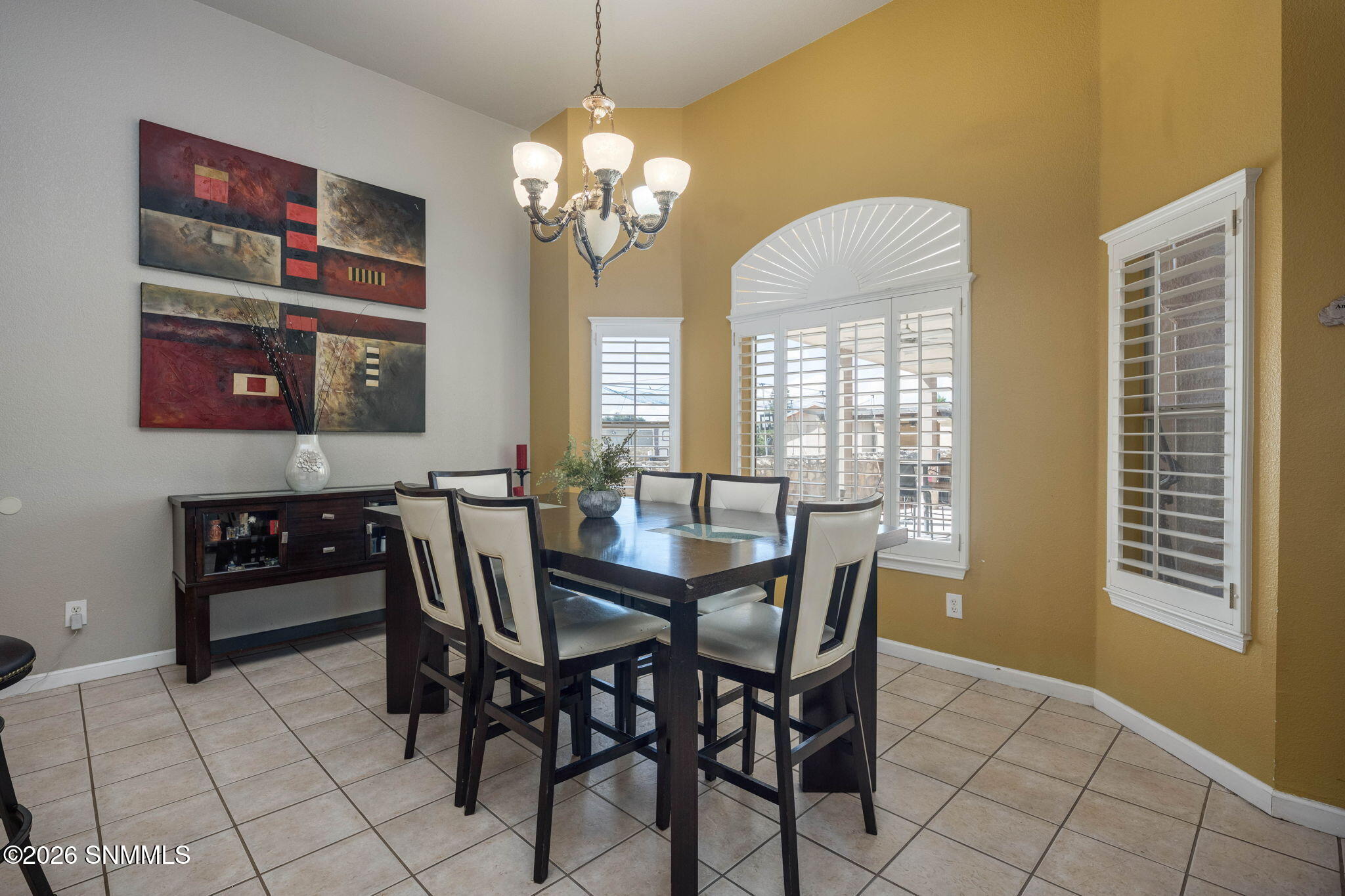 16-web-or-mls-Snappin Homes (Fourth1261)