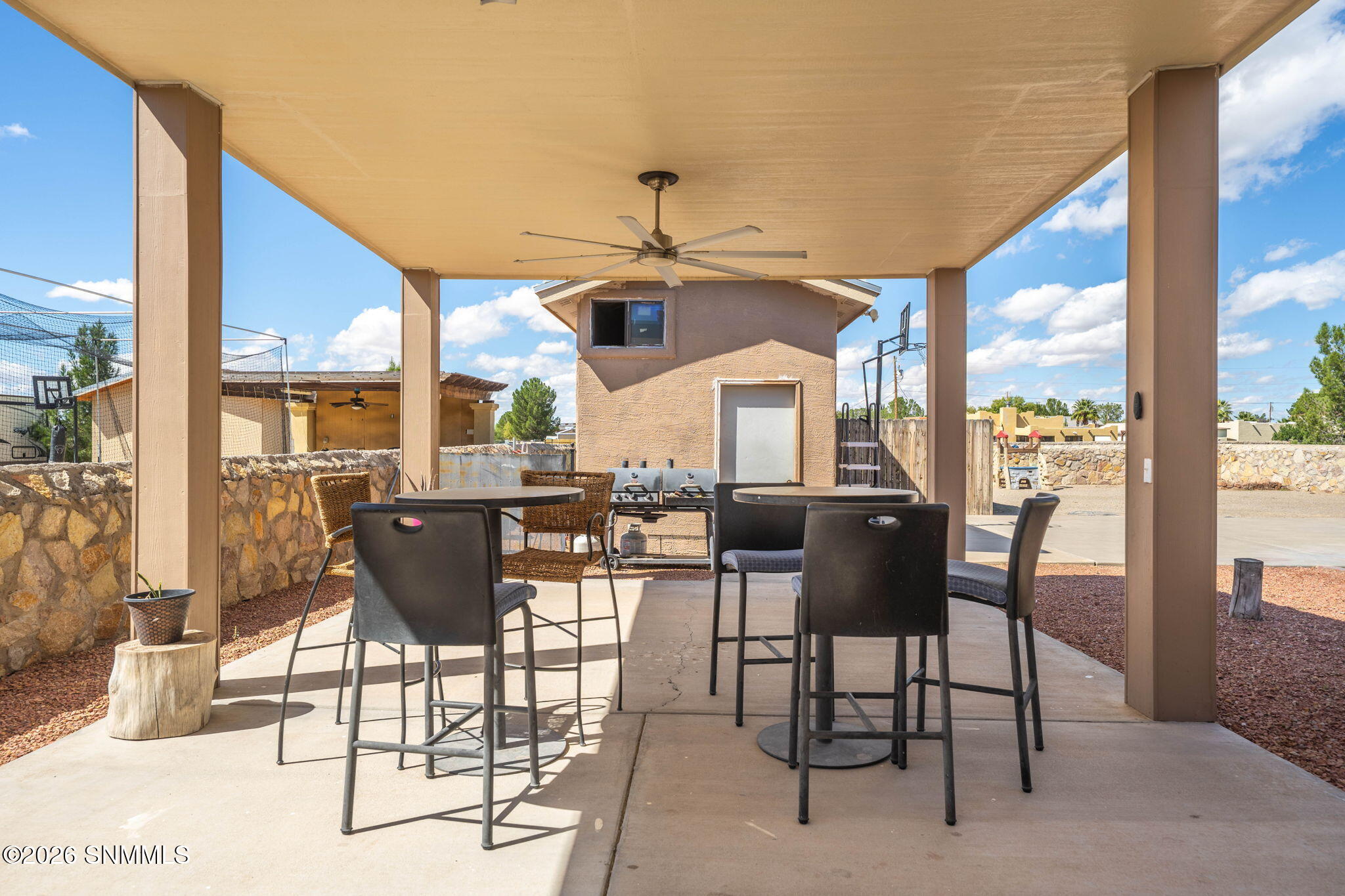 38-web-or-mls-Snappin Homes (Fourth1261)