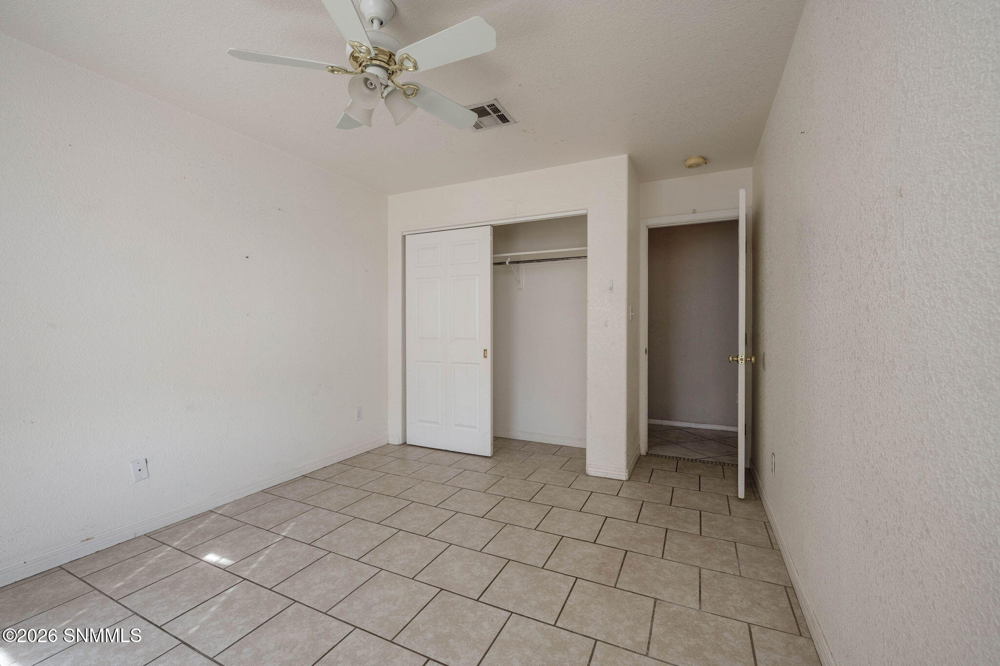 22-web-or-mls-Snappin Homes (NogalCanyon