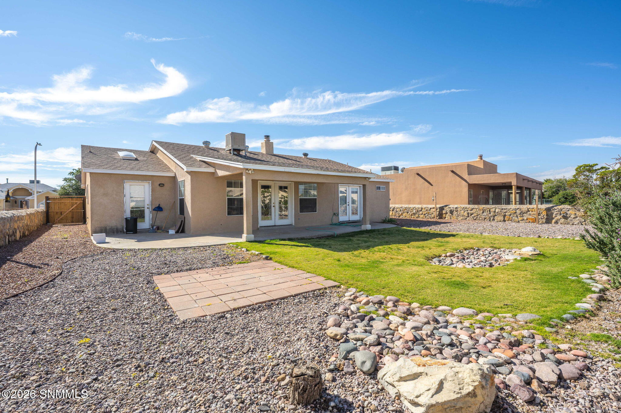 34-web-or-mls-Snappin Homes (NogalCanyon