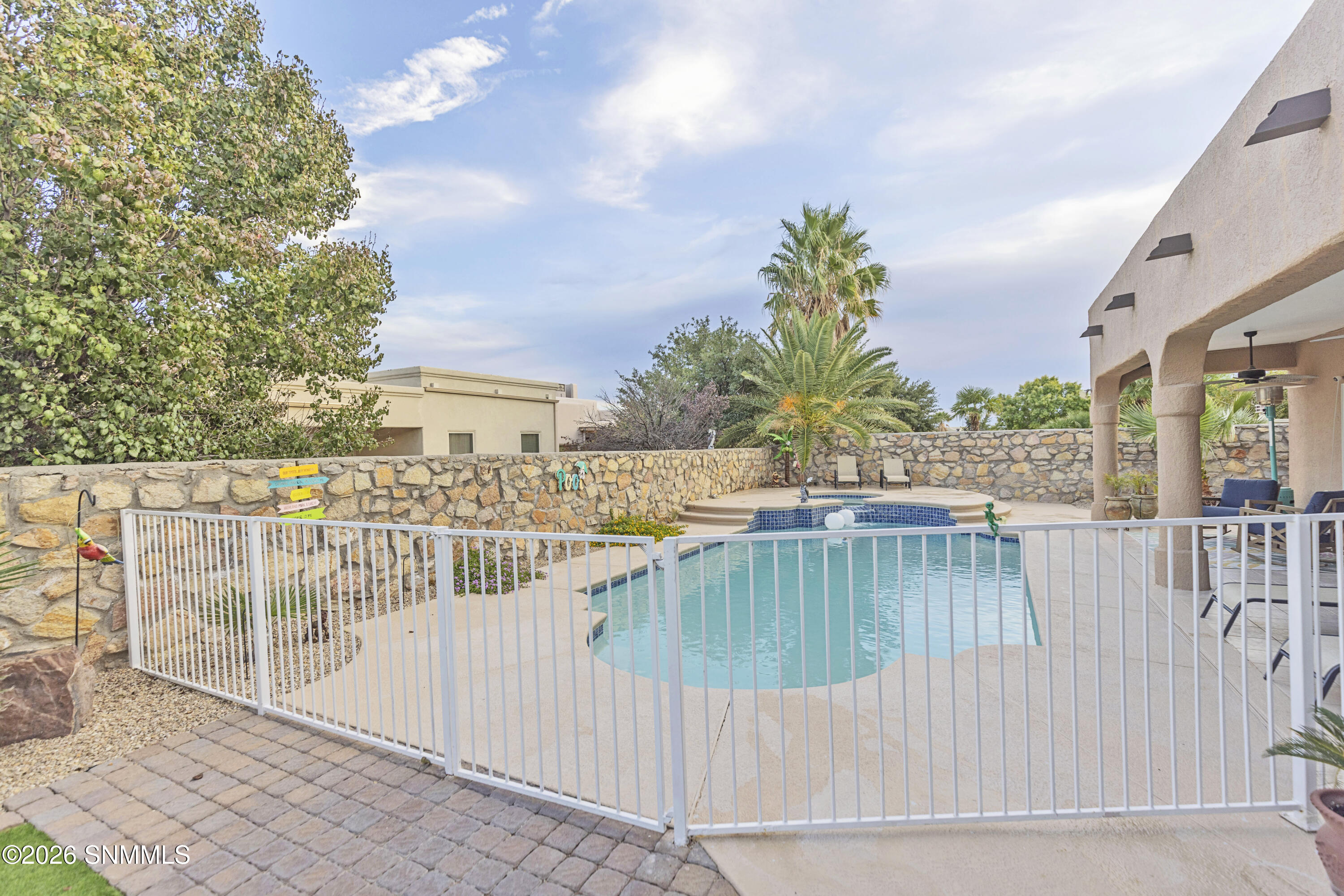 4176 Council Oak Road