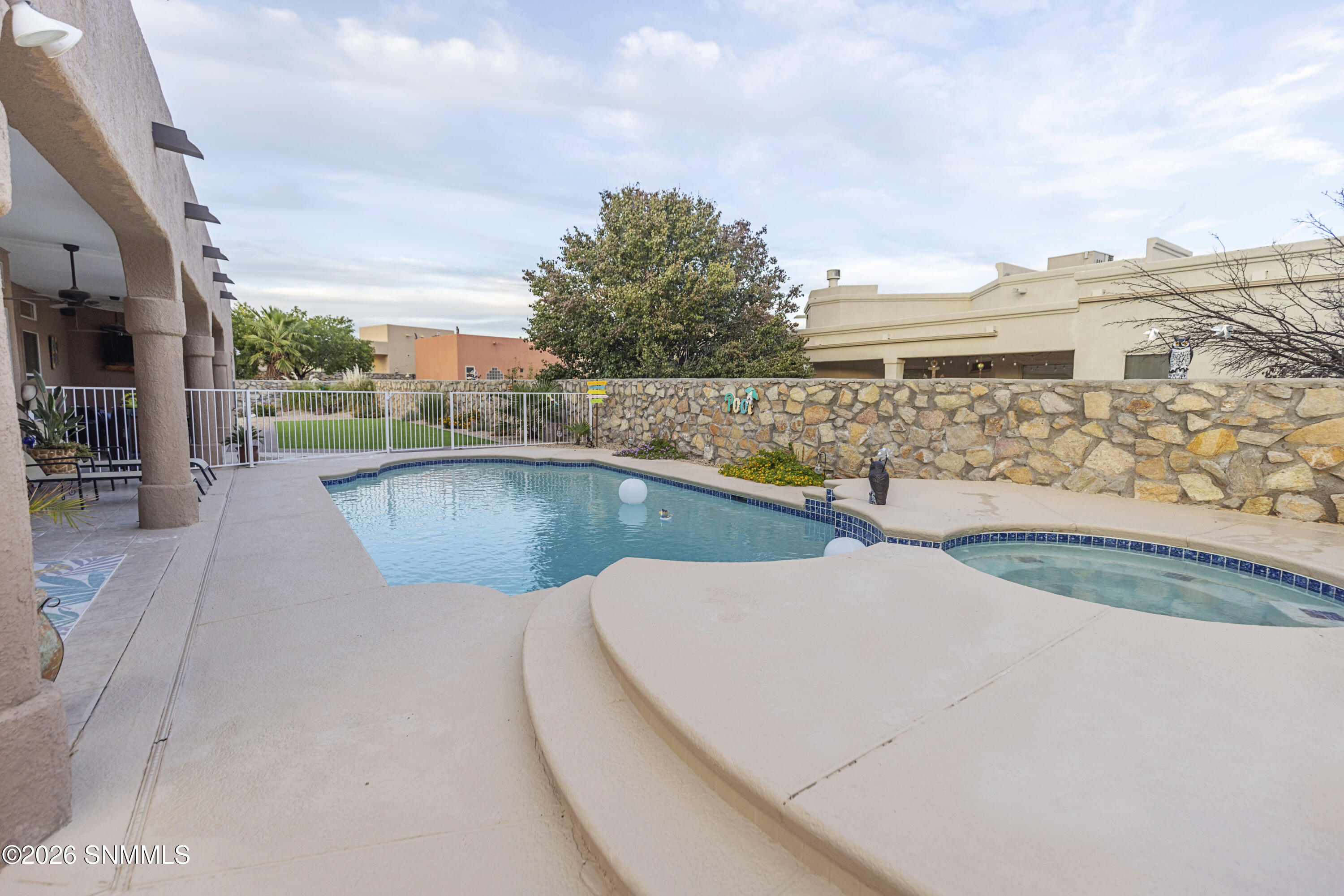 4176 Council Oak Road