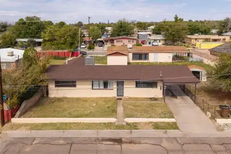 1517 Boutz Road, Las Cruces, New Mexico 88001, 2 Bedrooms Bedrooms, ,1 BathroomBathrooms,Residential,For Sale,Boutz,2603334