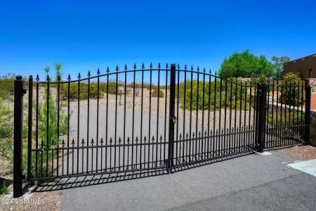 2115 Sedona Hills Parkway, Las Cruces, New Mexico 88011, ,Land,For Sale,Sedona Hills,2301227