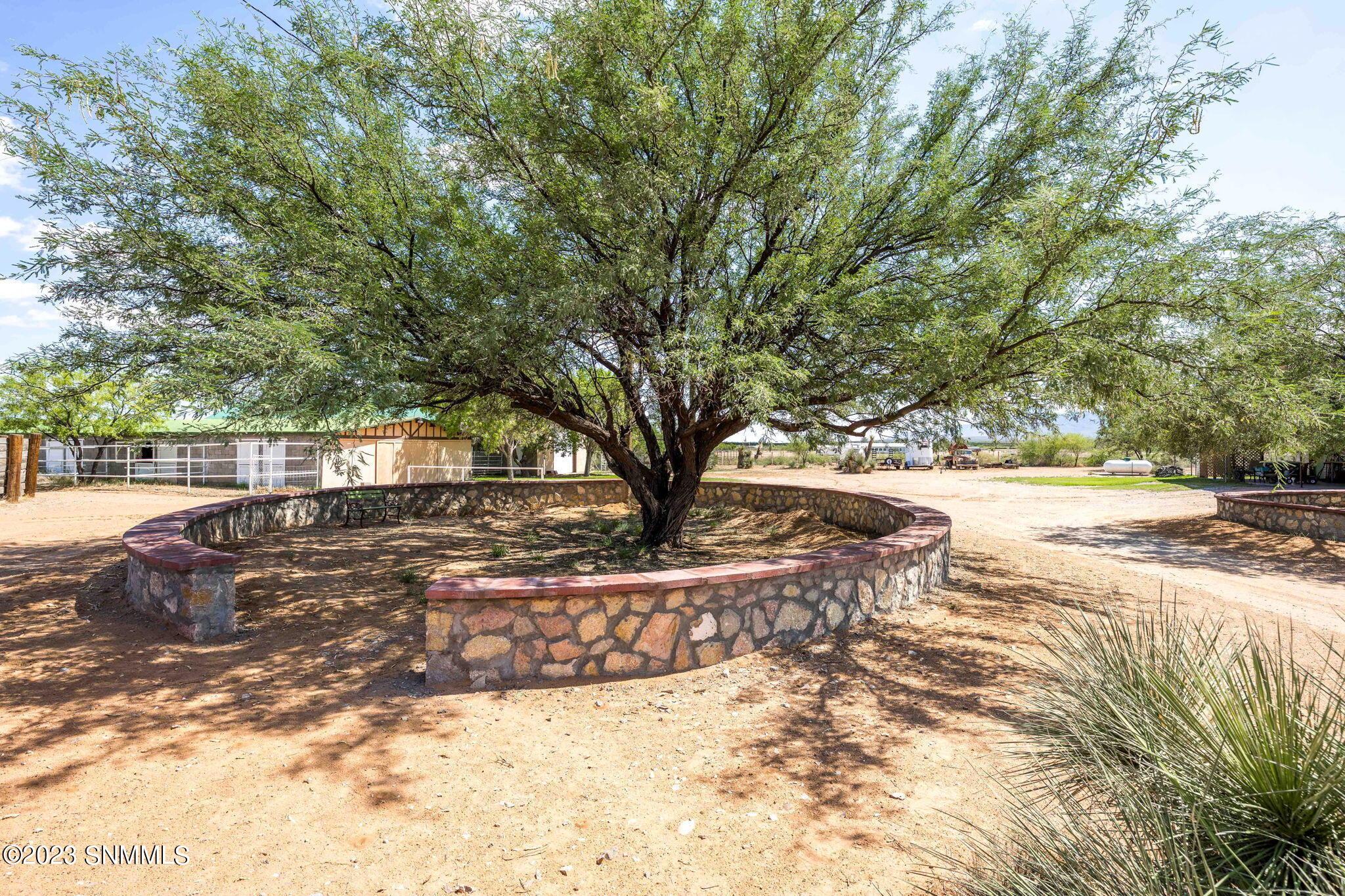 56-web-or-mls-Desert Aire 1305-210