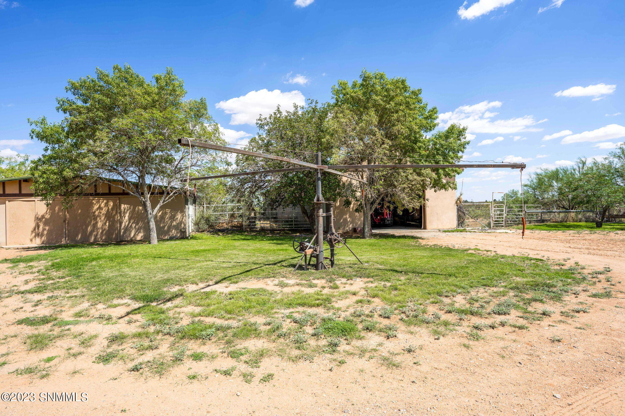 62-web-or-mls-Desert Aire 1305-217