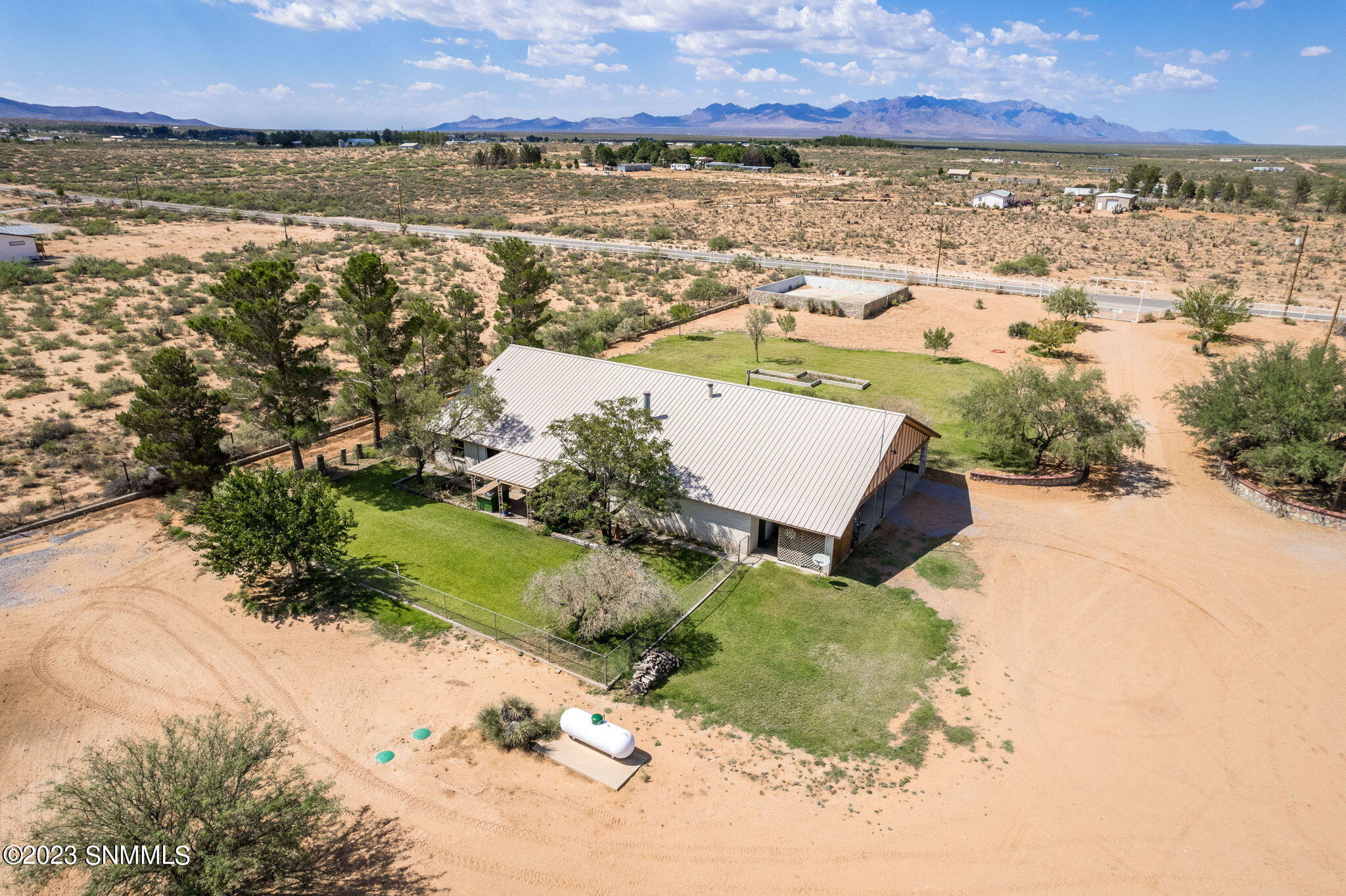 89-web-or-mls-Desert Aire 1305-241