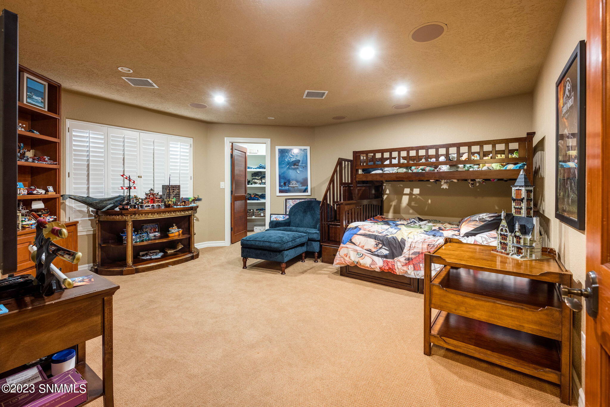 46-web-or-mls-Majestic Ridge 3305 INTERI