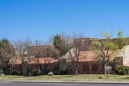 1980 Lohman Avenue, Las Cruces, New Mexico 88001, ,Commercial Sale,For Sale,Lohman,2400403