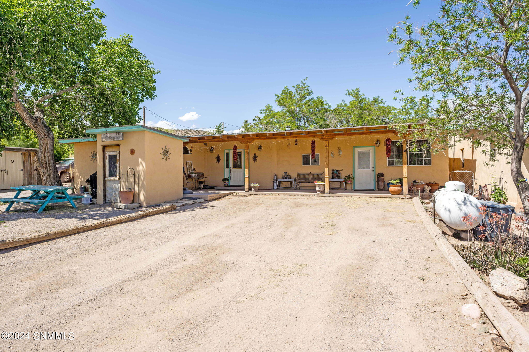 28-web-or-mls-Hwy 52 672-1