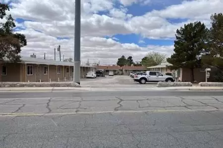 1400 Espina Street, Las Cruces, New Mexico 88001, 28 Bedrooms Bedrooms, ,18 BathroomsBathrooms,Residential Income,For Sale,Espina,2400882