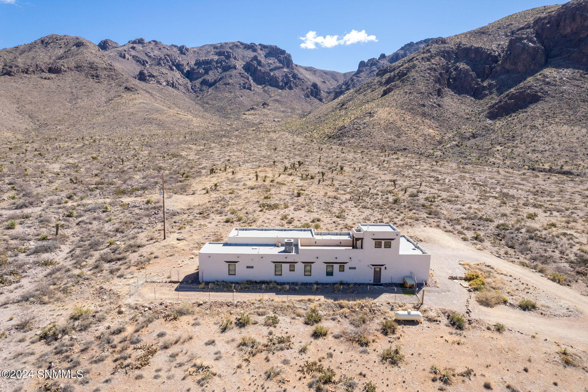 2-web-or-mls-Canyon Bonito 104 ELEVATED-