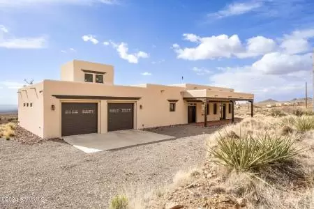 104 Canyon Bonito Court, Las Cruces, New Mexico 88011, 3 Bedrooms Bedrooms, ,2.5 BathroomsBathrooms,Residential,For Sale,Canyon Bonito,2400923