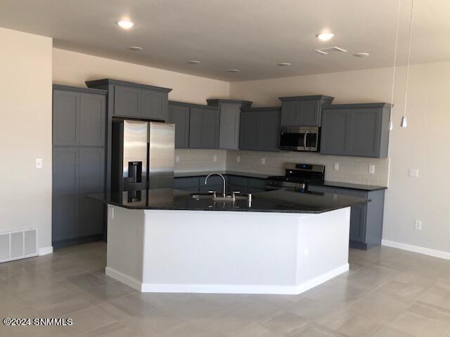 Kitchen with Island