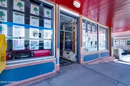 300 Bullard Street, Silver City, New Mexico 88061, ,Commercial Sale,For Sale,Bullard,2401099