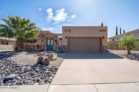 1982 Lone Tree Lane, Las Cruces, New Mexico 88011, 4 Bedrooms Bedrooms, ,2 BathroomsBathrooms,Residential,For Sale,Lone Tree,2401145