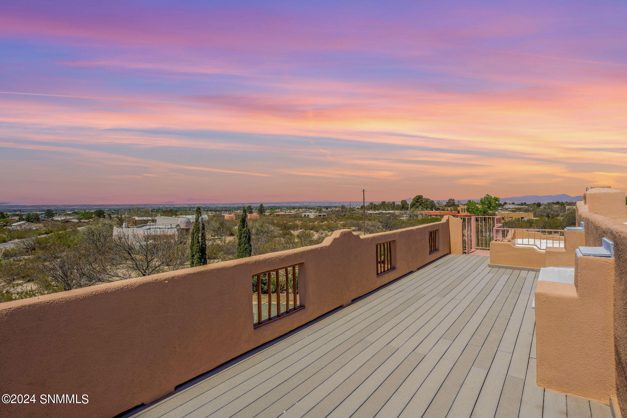 99-web-or-mls-Ocotillo 4930-Sunset 8