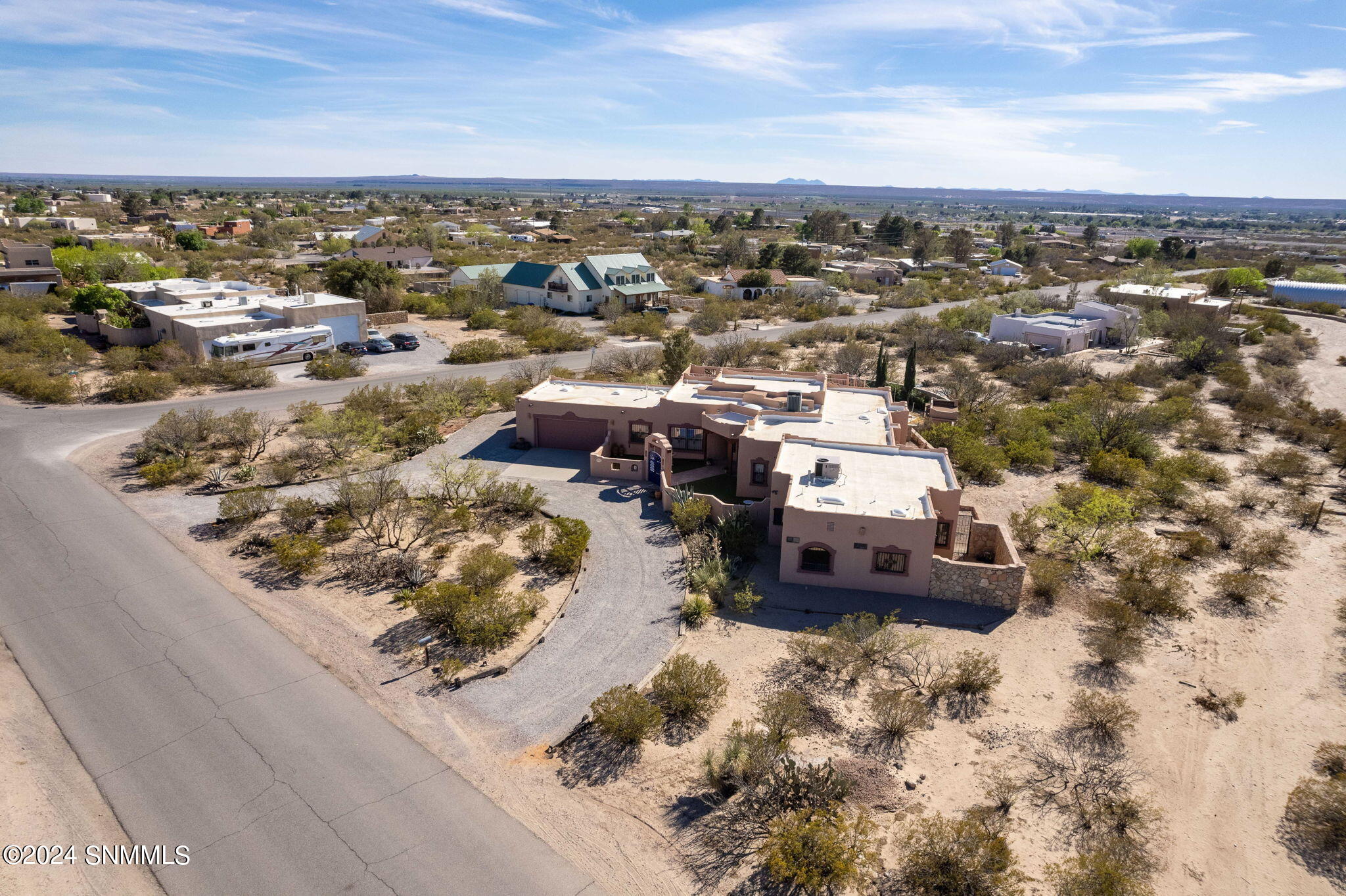 3-web-or-mls-Ocotillo 4930 ELEVATED-4