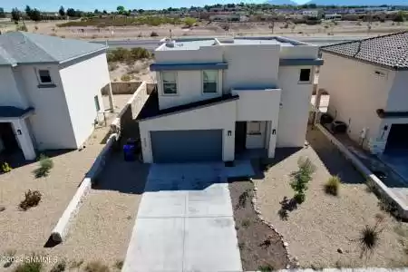 4056 Lasso Loop, Las Cruces, New Mexico 88005, 4 Bedrooms Bedrooms, ,2.75 BathroomsBathrooms,Residential,For Sale,Lasso Loop,2401496