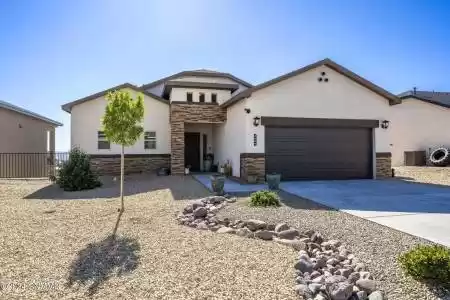 4009 Boardwalk Road, Las Cruces, New Mexico 88012, 4 Bedrooms Bedrooms, ,2.5 BathroomsBathrooms,Residential,For Sale,Boardwalk,2401552