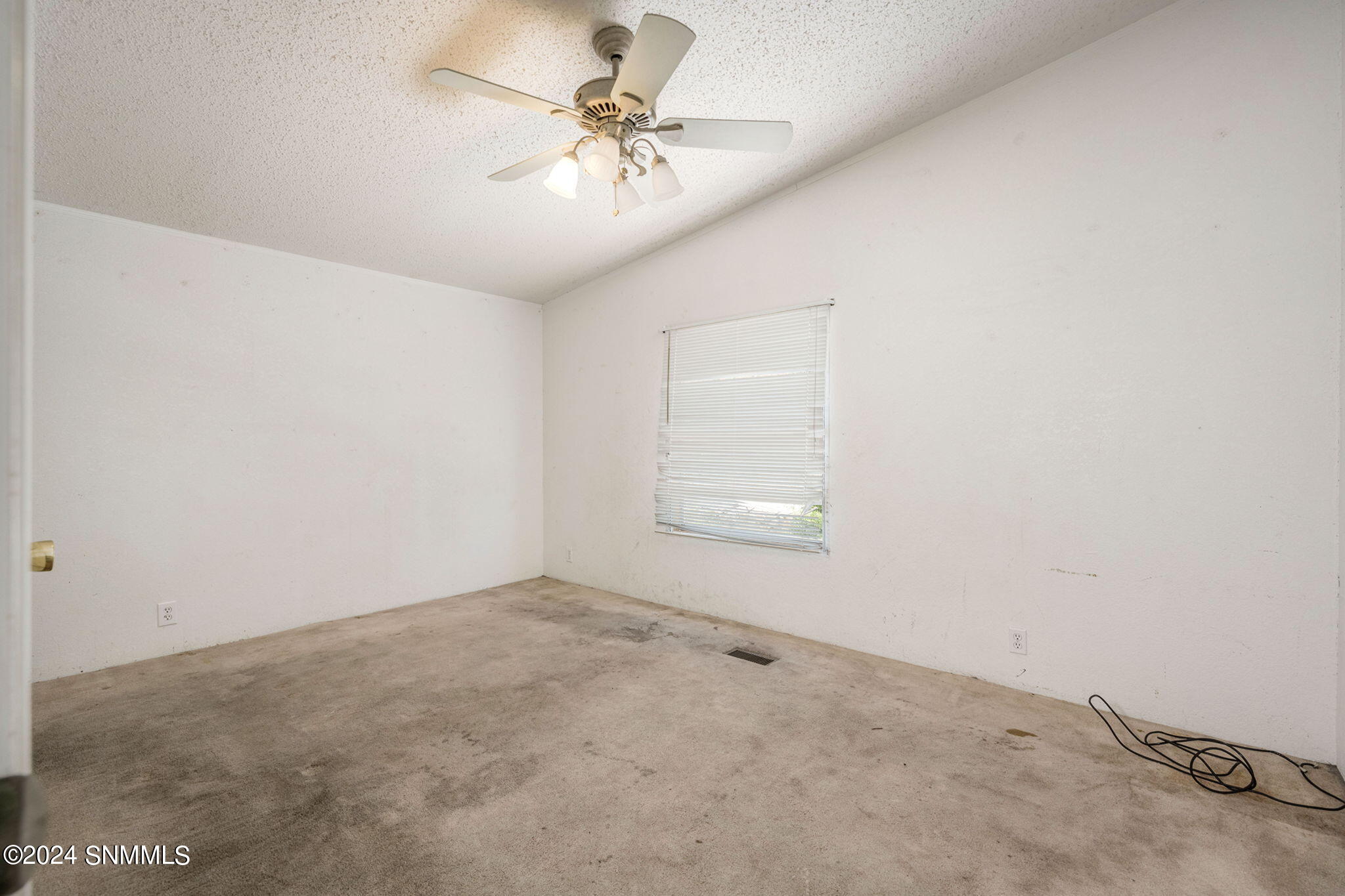 27-web-or-mls-Cochise 5236-27