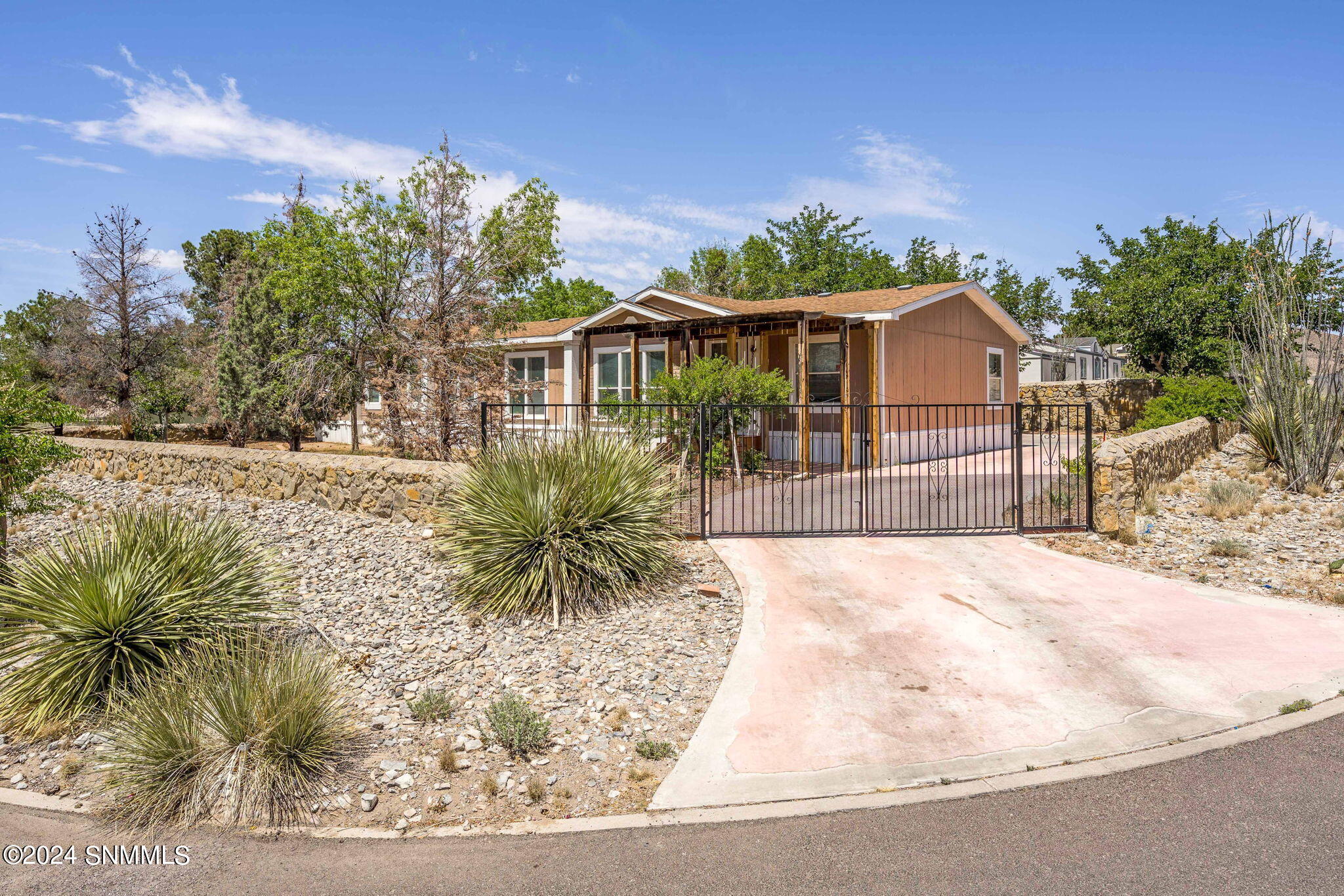 1-web-or-mls-Cochise 5236-1