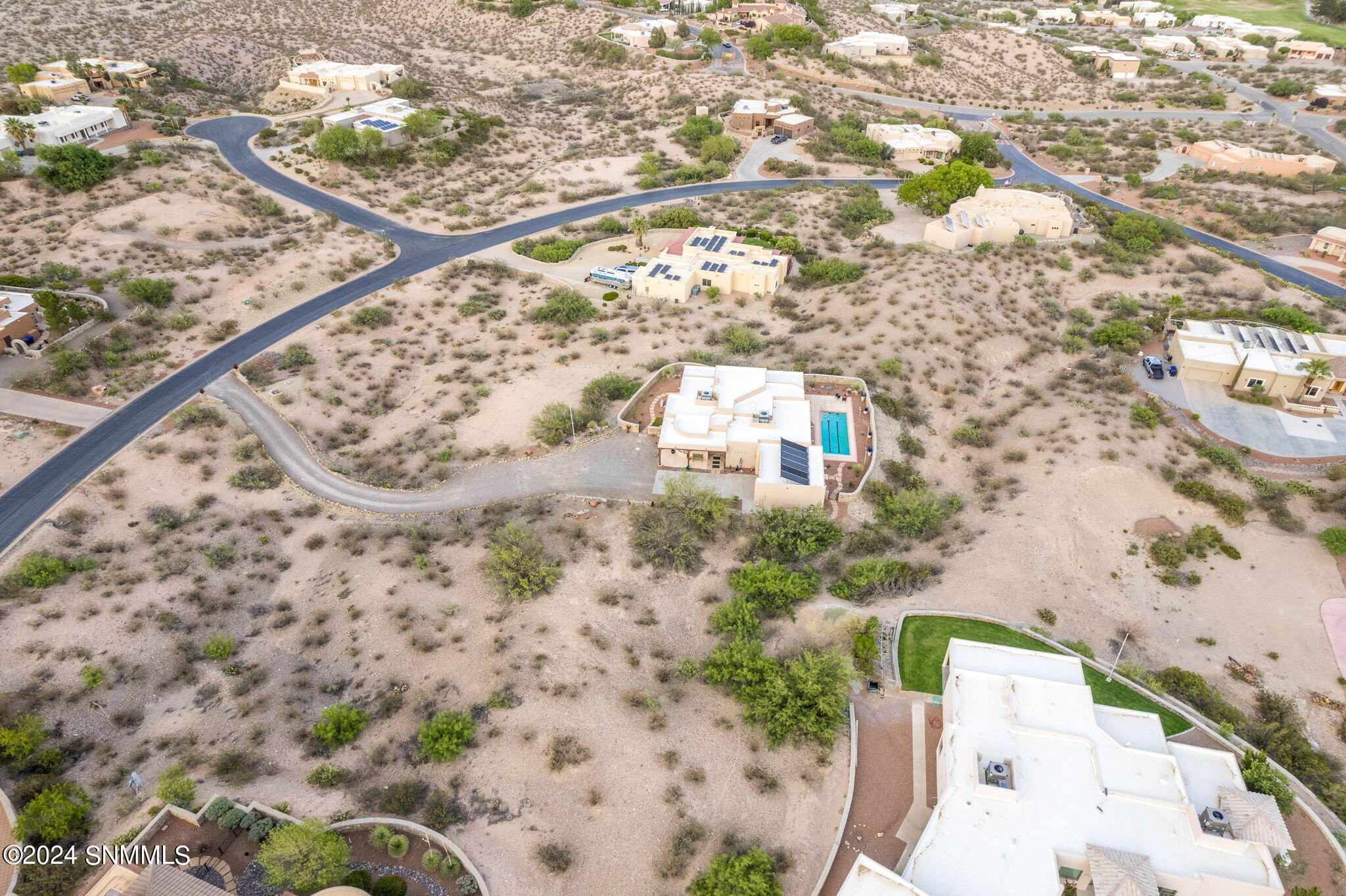 60-web-or-mls-Desert Blossom 6735-60