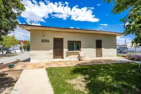 239 Mesquite Street, Las Cruces, New Mexico 88001, 3 Bedrooms Bedrooms, ,1 BathroomBathrooms,Residential,For Sale,Mesquite,2401225