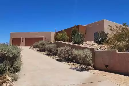 13 Fire Thorn Trail, Alamogordo, New Mexico 88310, 3 Bedrooms Bedrooms, ,2 BathroomsBathrooms,Residential,For Sale,Fire Thorn,2401667