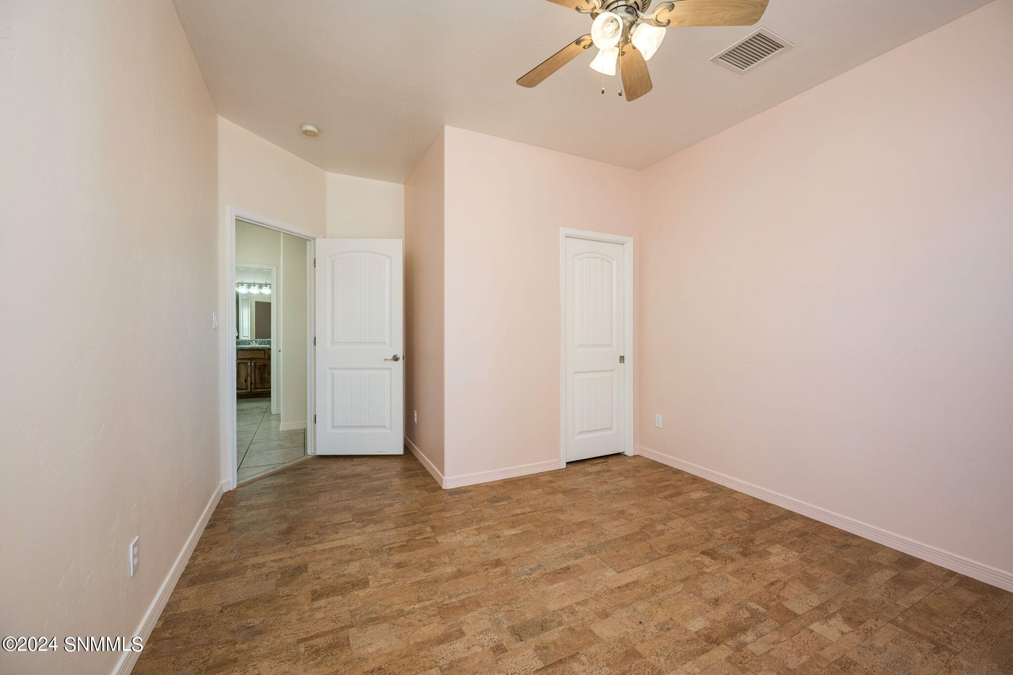 36-web-or-mls-Mesa Central 4624-100