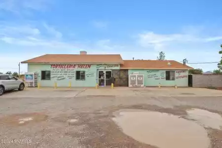 328 Angelina Boulevard, Chaparral, New Mexico 88081, ,Commercial Sale,For Sale,Angelina,2402193