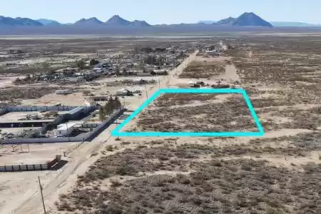 75 Starview Road, Las Cruces, New Mexico 88012, ,Land,For Sale,Starview,2400005